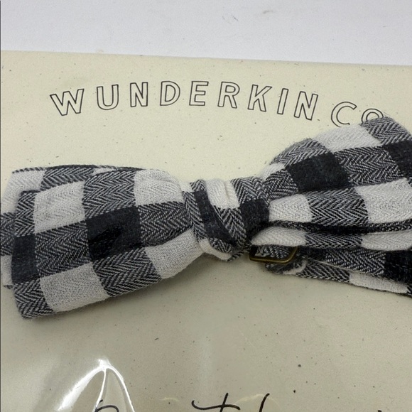 Wunderking Co Black and White Checkered Bow Tie - Picture 4 of 4